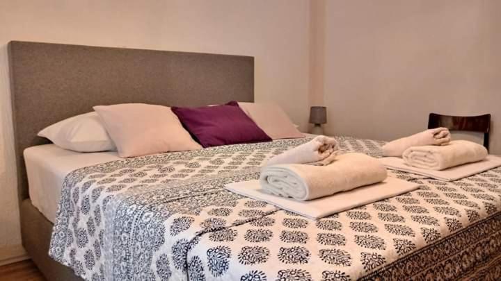 Apartman Paulina Lägenhet Selce Exteriör bild